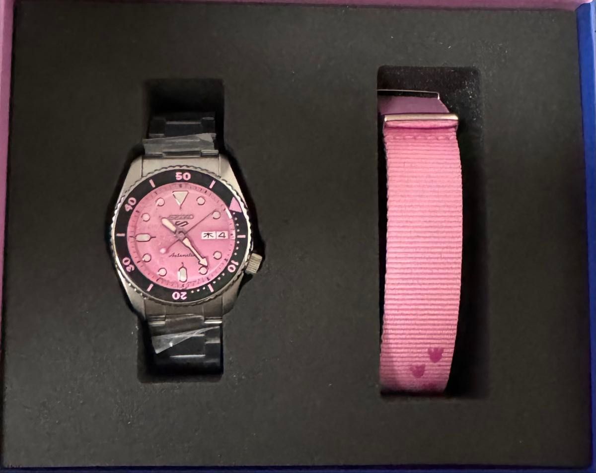  SEIKO 5 SPORTS PINK PANTHER コラボ 腕時計 SBSA321 ピンクパンサー ベーシックカラー 自動巻き時計 腕時計(アナログ)