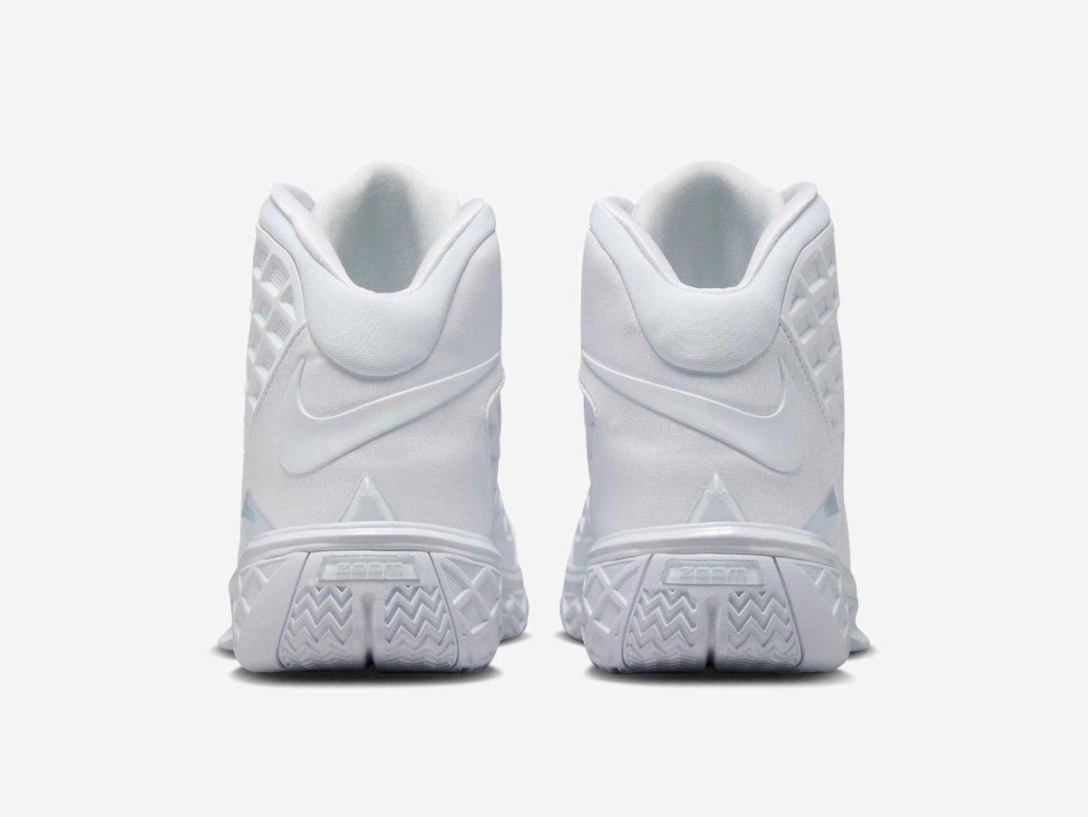 Nike Kobe 3 Protro 