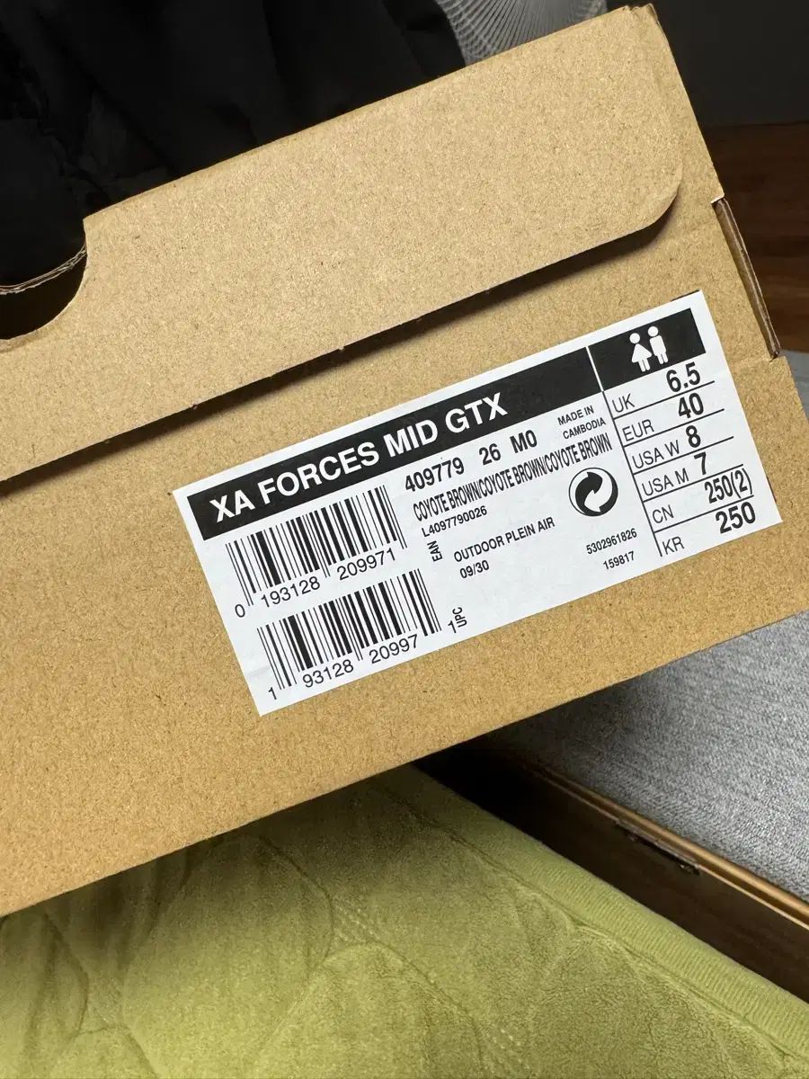  SALOMON XA forces 戦闘靴 ミッド 登山靴 トレッキングシューズ アウトドアシューズ