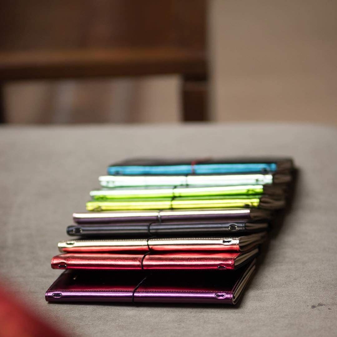 LOUISE CARMEN ルイーズカルメン 手帳 ノートカバー フランス製 本革 手作りA 5スリムサイズ トラベルサイズ ジャングルグリーン