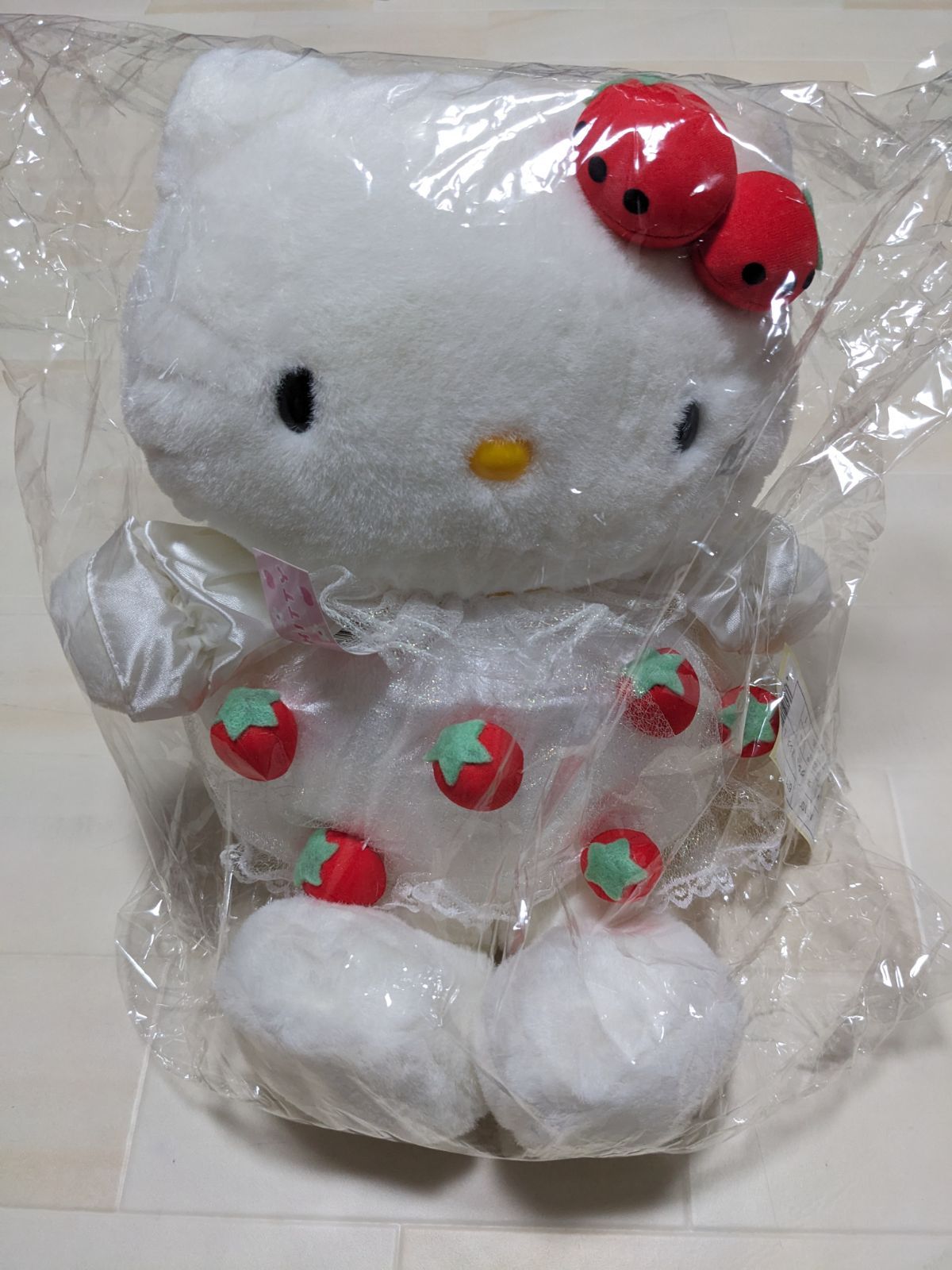 いちごドレスキティちゃん LサイズKITTY