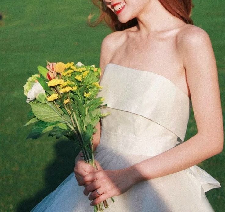 ウェディングドレスチューブトップ チュール フェアリー ロング