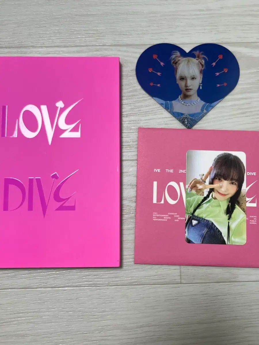 IVE LOVE DIVE アルバム
