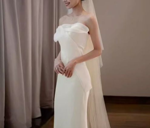 セクシーサテンチューブトップウェディングドレス 韓国