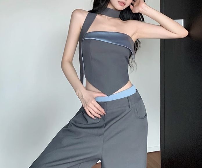 チューブトップ