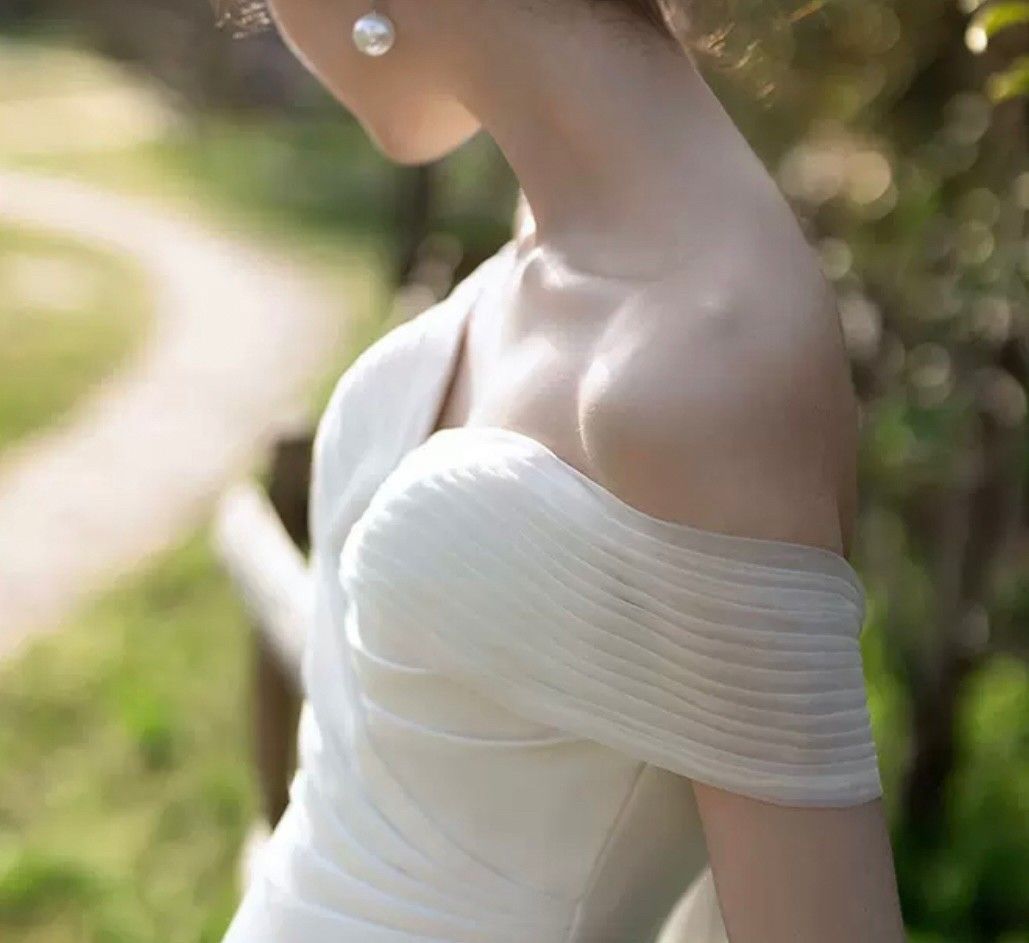 オフショルダー スレンダーライン2100307