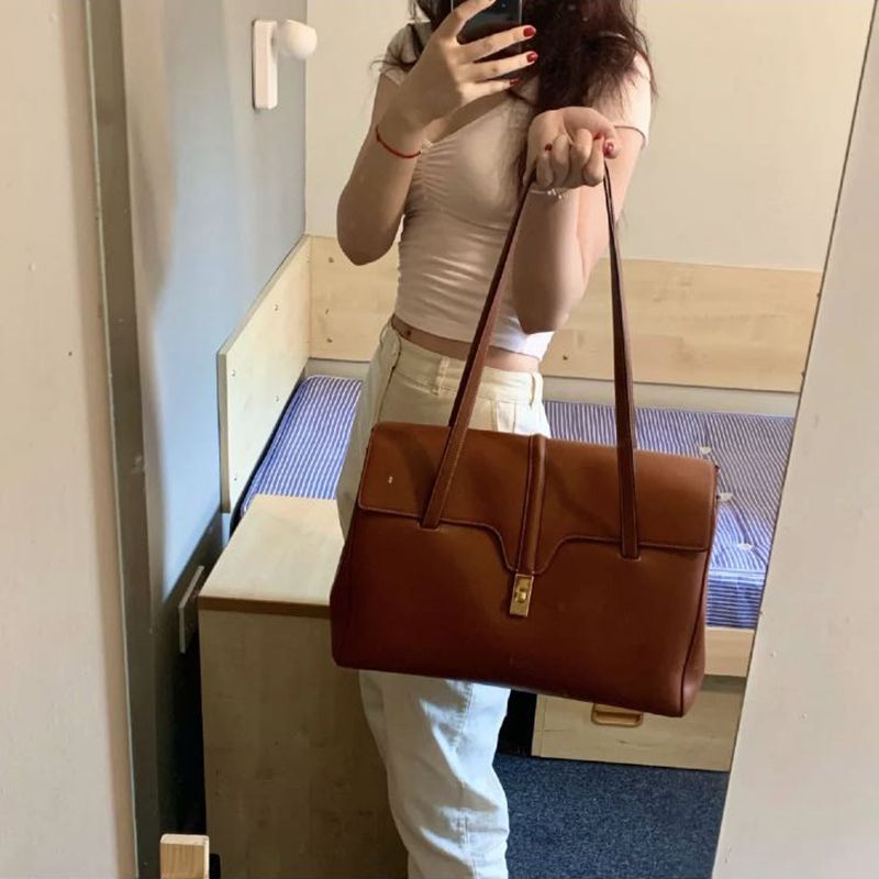 ショルダーバッグ トート レザー 大きめ 大人 通勤 韓国