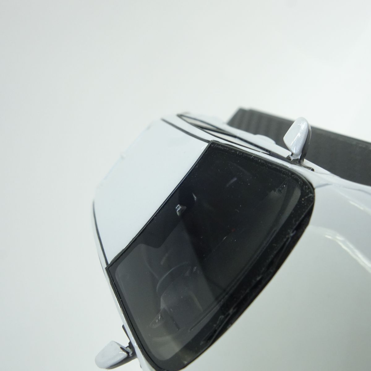 ホワイトオーキッドパール