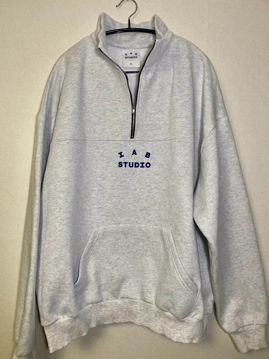 ハン・アイエプスタジオ ハーフジップアップ XL