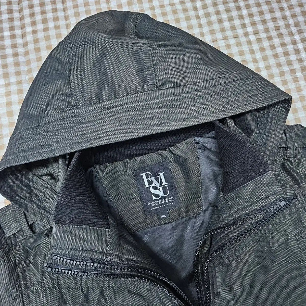 EVISU エヴィス ダブルジップアップ ジャケット 季節の変わり目 メンズ100サイズ エヴィス ダウンジャケット 保温性 防寒 暖かい