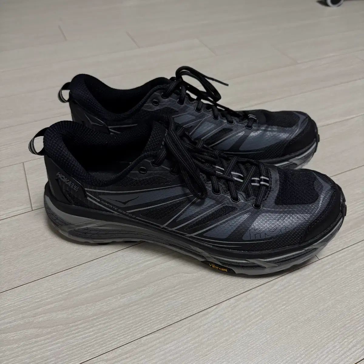 ホカ 麻 マファテ スピード 2 ブラック キャッスルロック 29.5cm