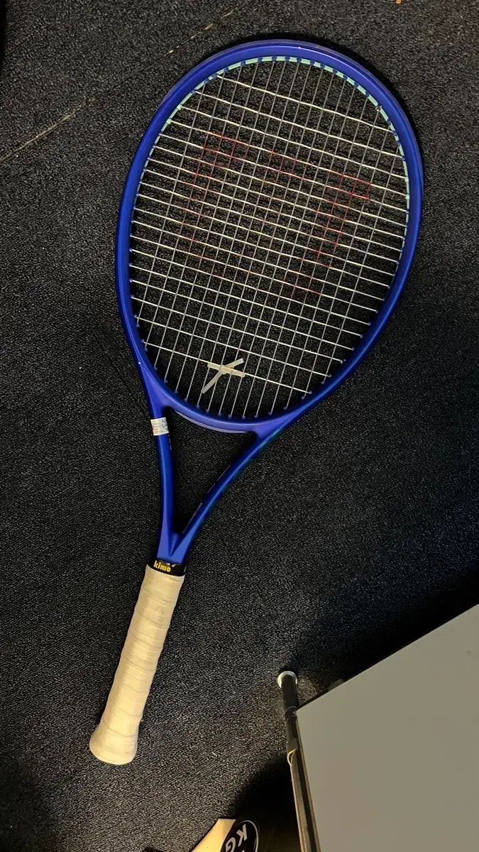 Wilson ウルトラ 100 16*19 300g