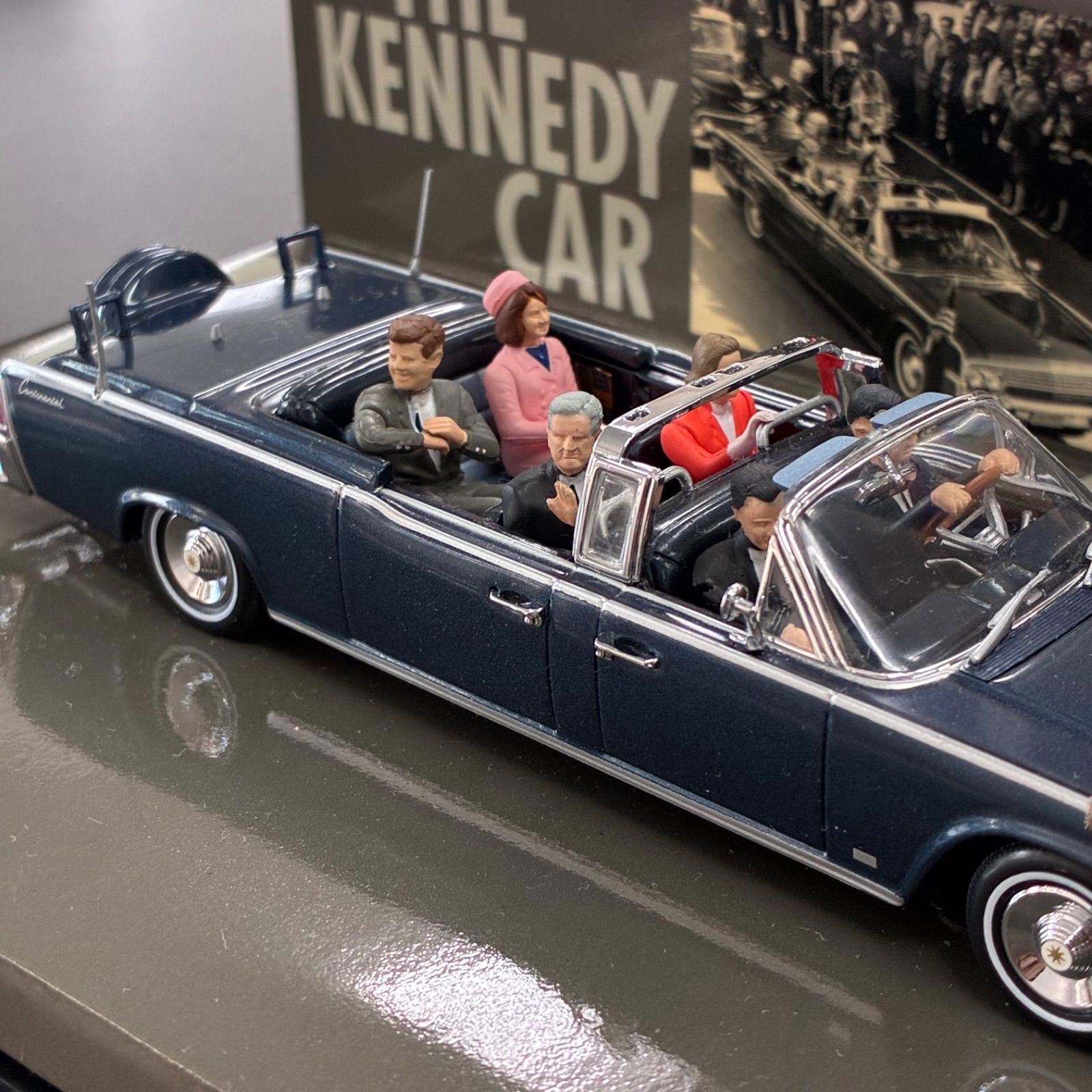 MINICHAMPS】ミニチャンプス リンカーン コンチネンタル 1961 LINCOLN