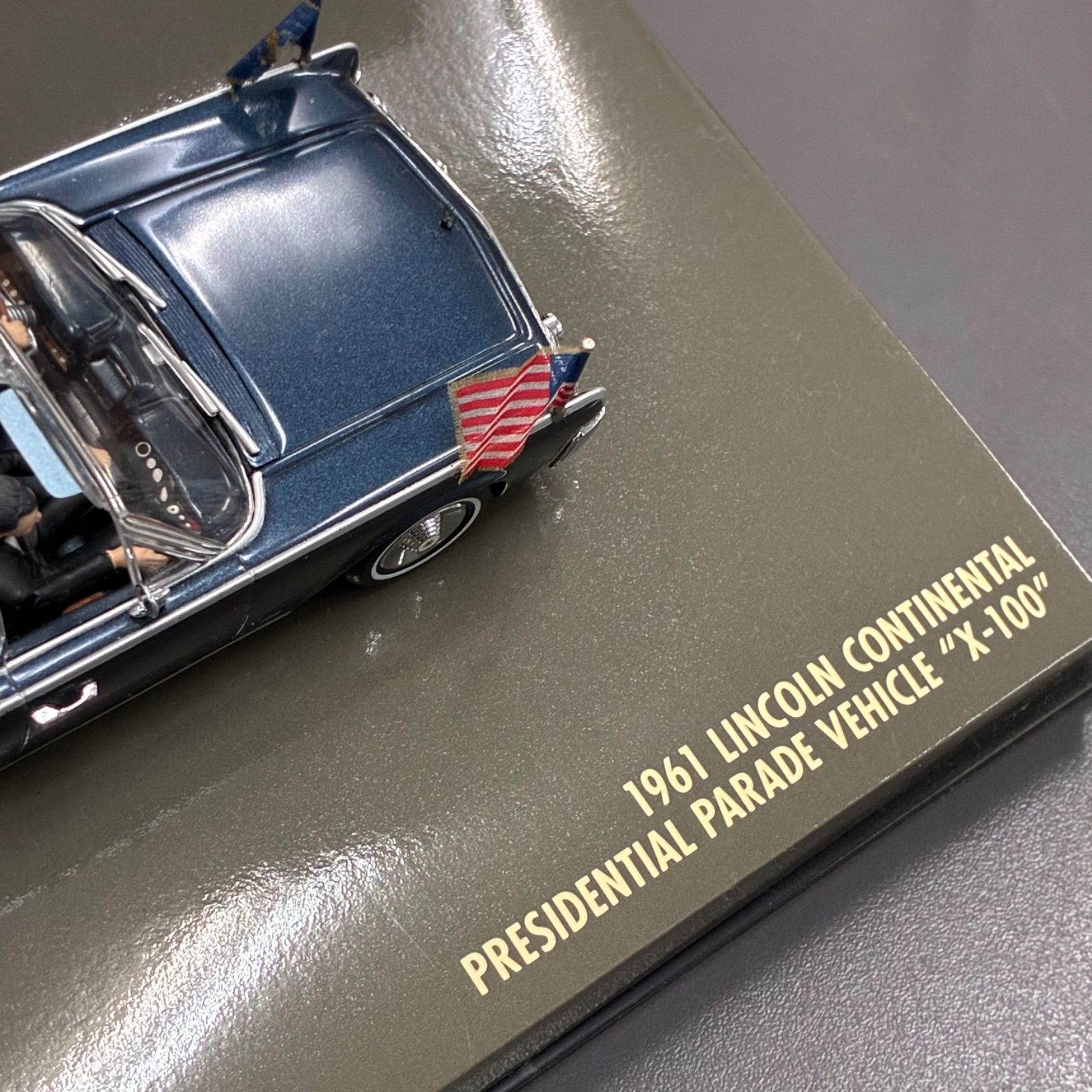 MINICHAMPS】ミニチャンプス リンカーン コンチネンタル 1961 LINCOLN