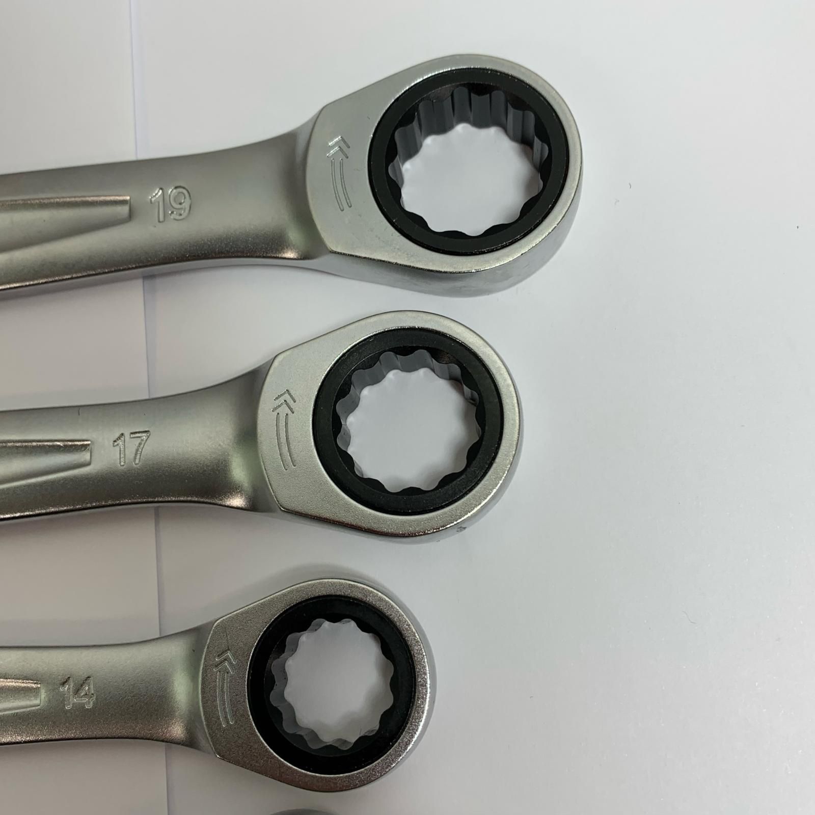 コンビネーションスパナ