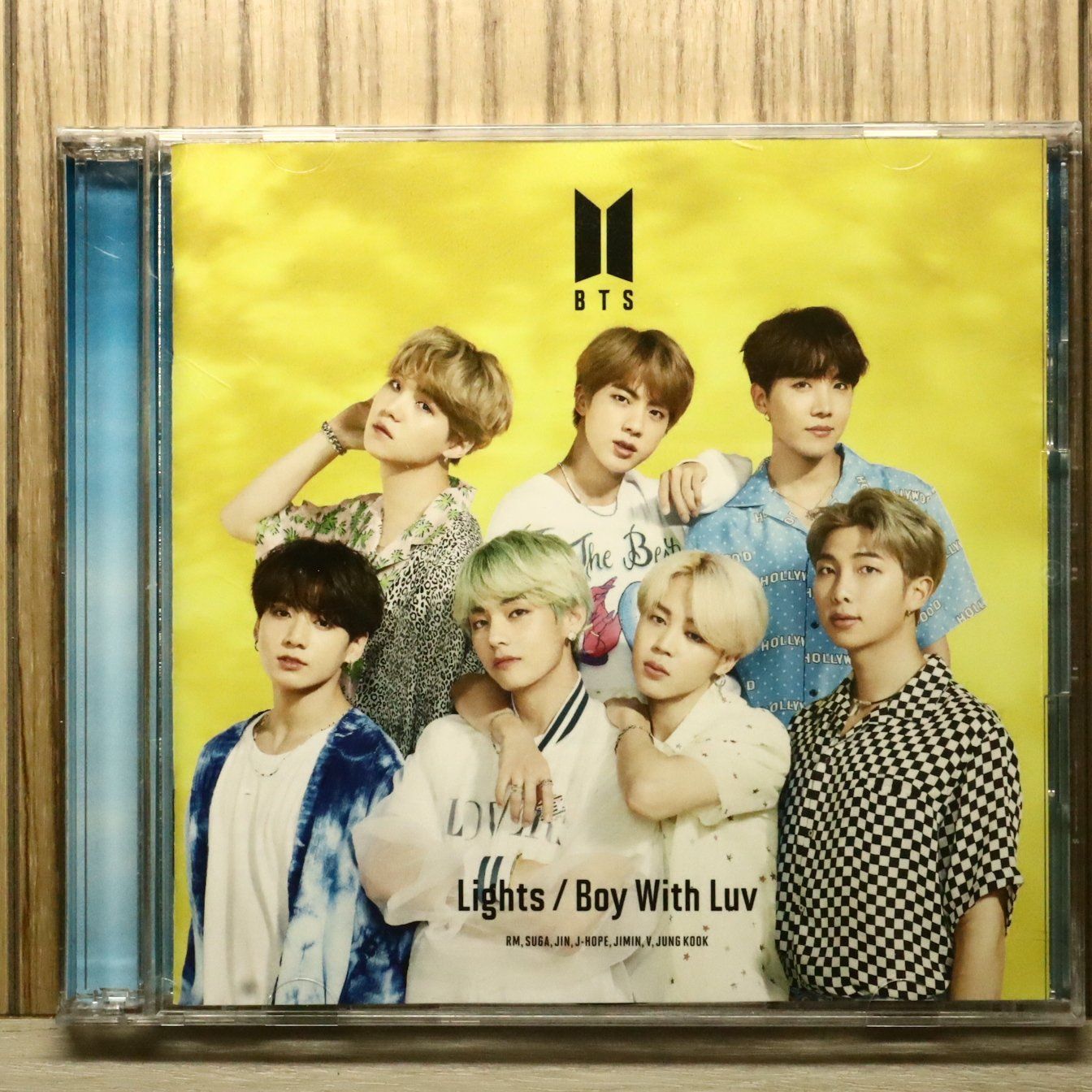 国内盤CD☆防弾少年団/BTS□ Light/Boy With Luv(通常盤) 【UICV9314 