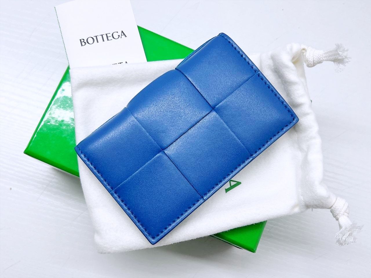 未使用保管 美品 Bottega Veneta ボッテガヴェネタ カセット フラップ 