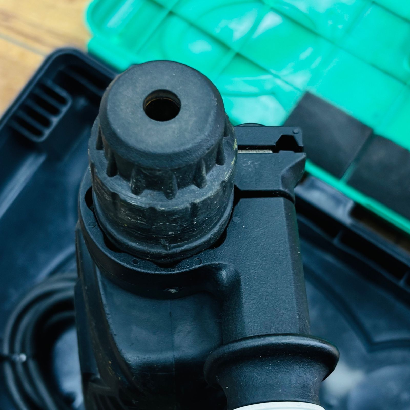 ハンマードリル