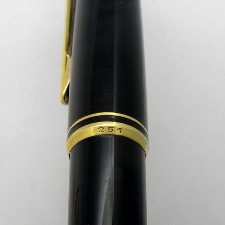 シャープペンシル 251