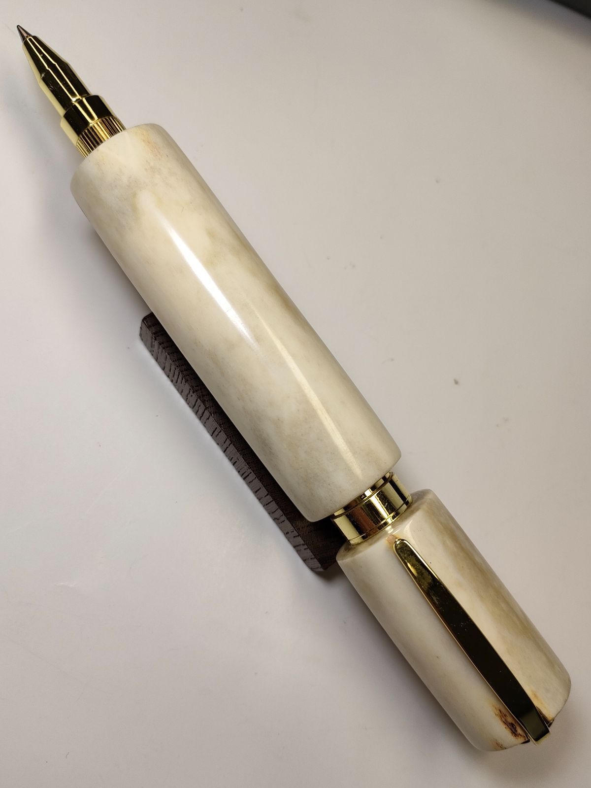 鹿の角】グラデュエイトローラーボールペン（超極太） - メルカリ