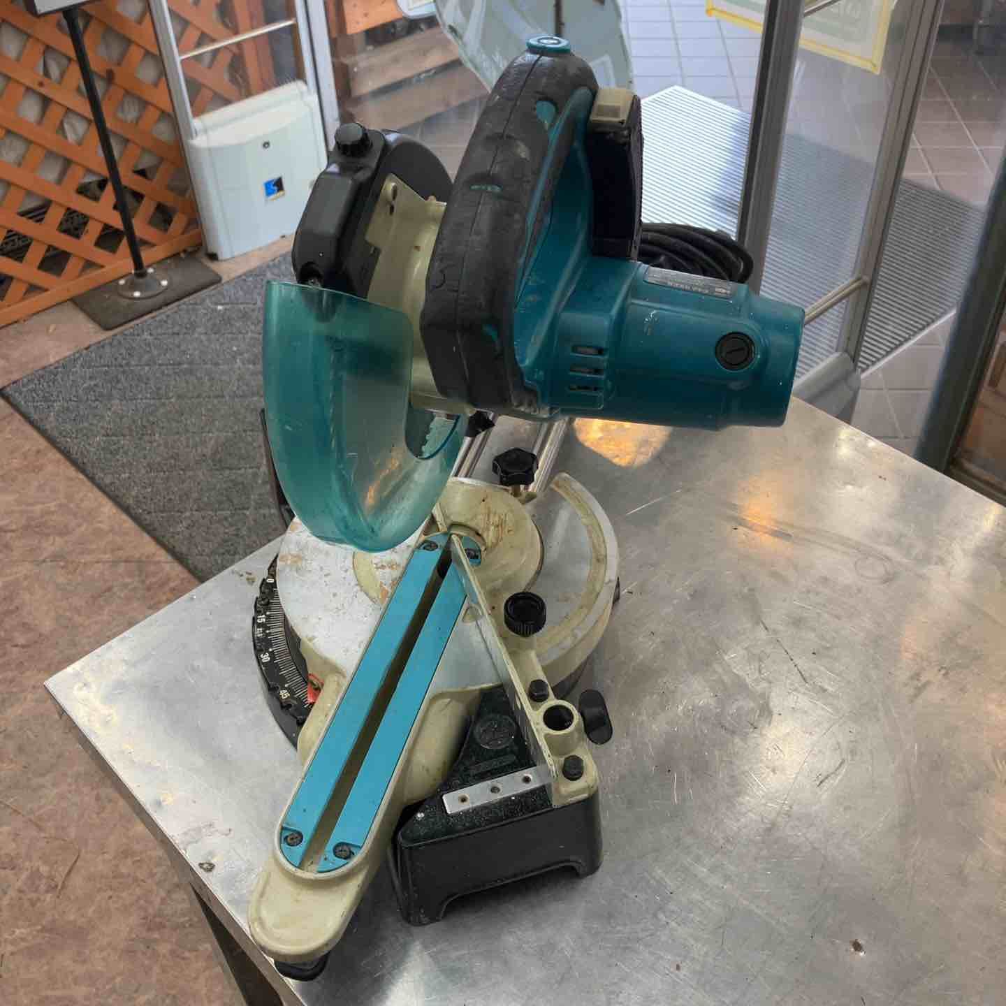 卓上スライド丸のこ