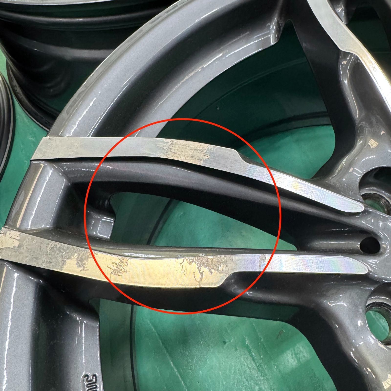 軽量FF製法 MAK LUFT FF 18in 8J +57 PCD112 5H BMW 1シリーズ F40 2 