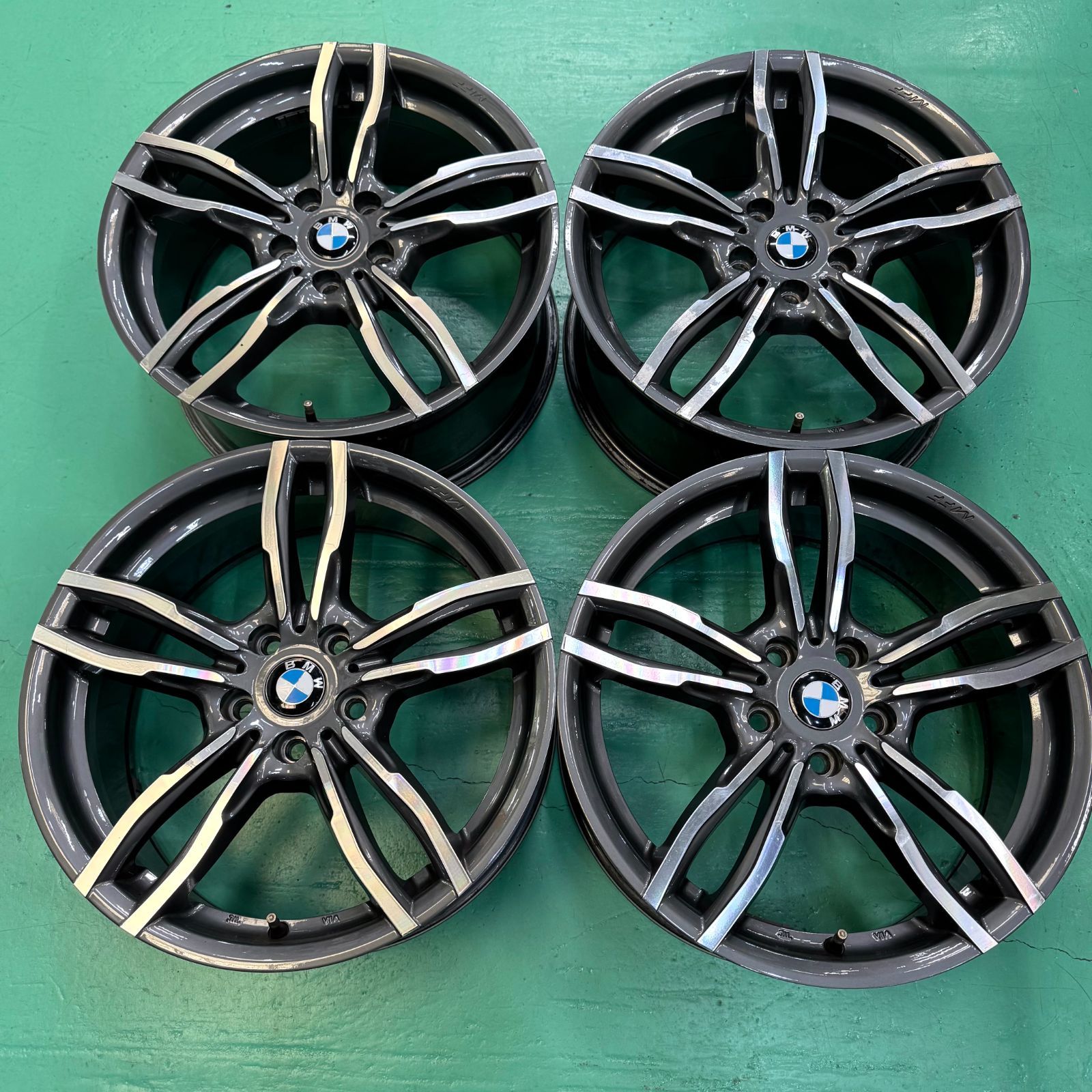スタッドレスセット BMW 1シリーズ(F40) 2シリーズ(F44) MAK 軽量FF