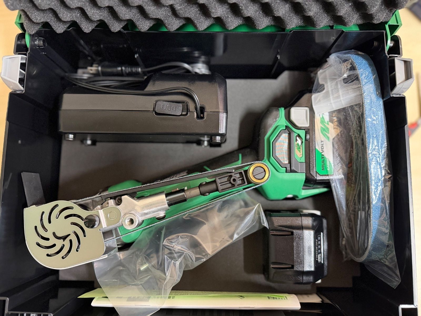 Hi KOKI 20 mm コードレスベルトサンダ SB 3602 DA 2 XP