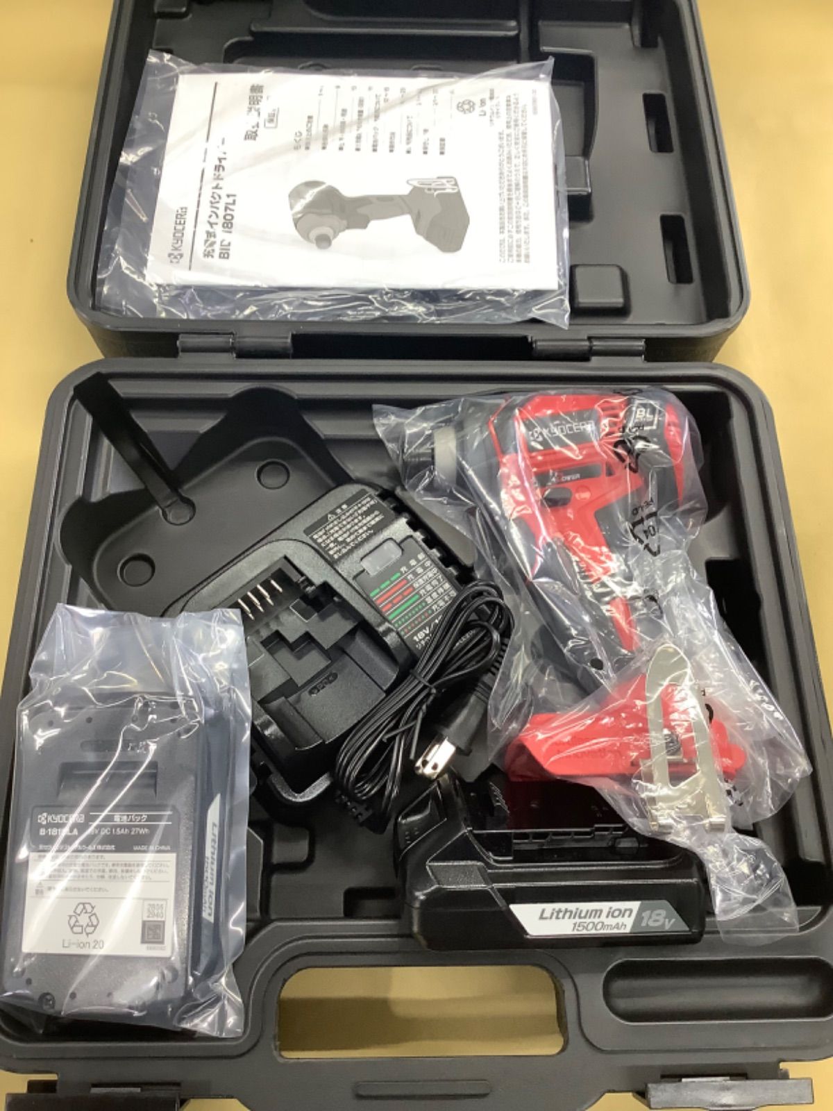 京セラ リョービ 18 V充電式インパクトドライバ BID-1807 L 1