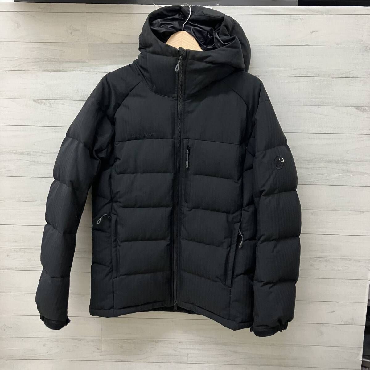 MAMMUT マムート ダウンジャケット SERACIN HoodeJaccket 1013-00680 