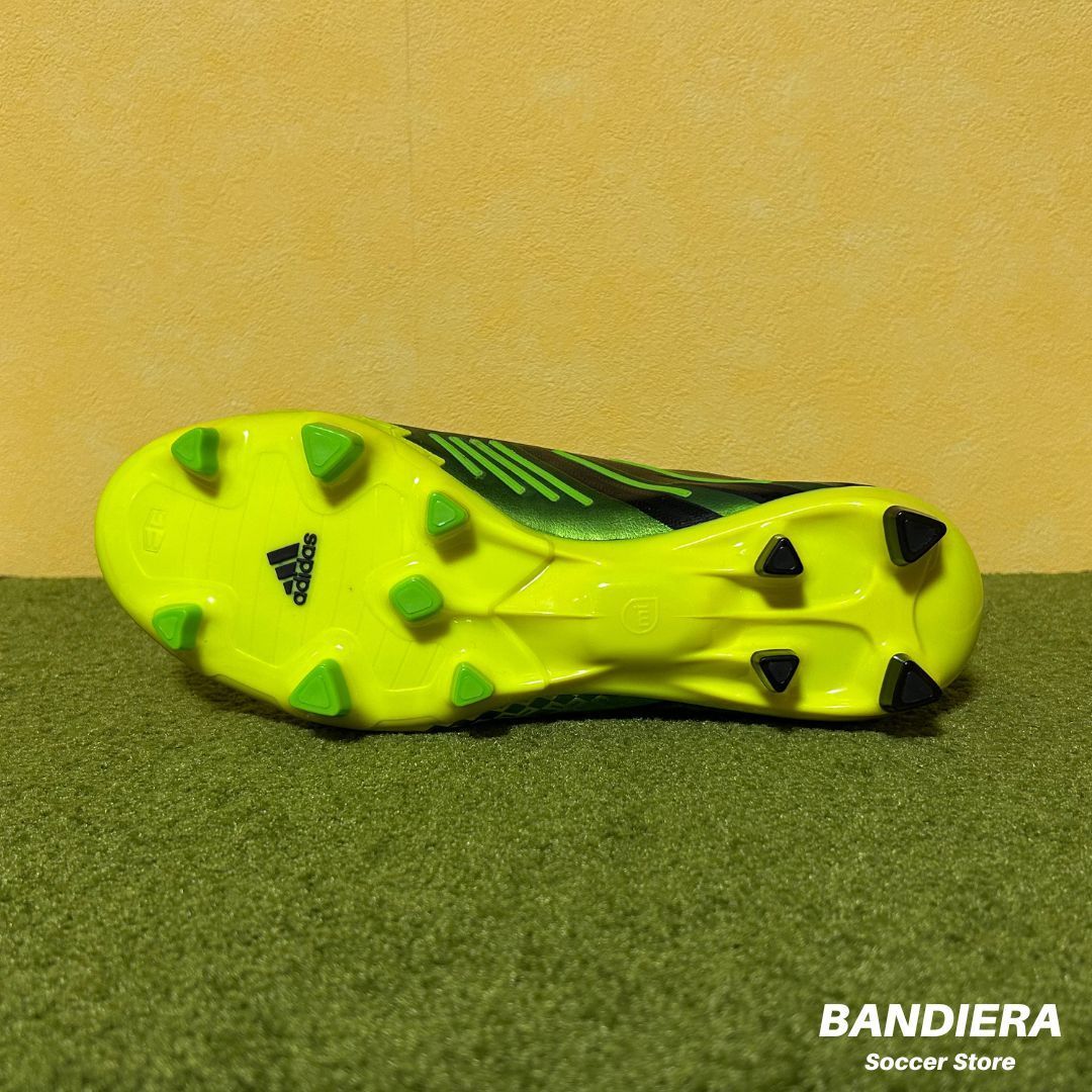 新品・未使用】ADIDAS アディダス サッカースパイク プレデター