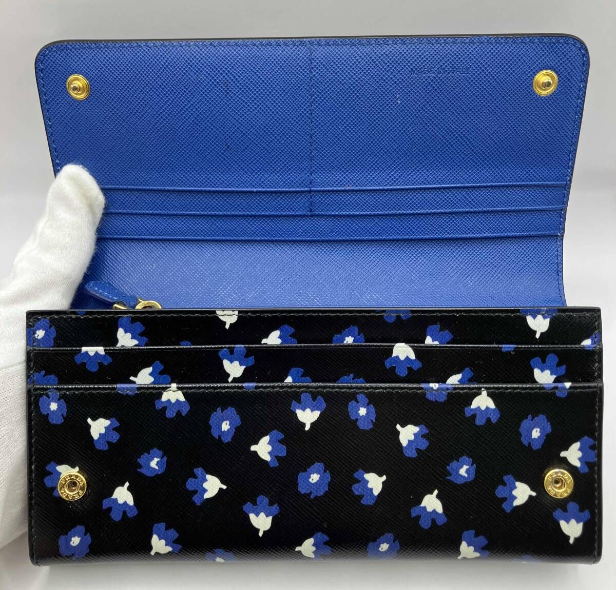 本体のみ PRADA プラダ 107 花柄 長財布 - メルカリ