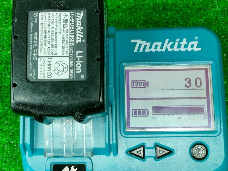  ◎マキタ インパクトドライバー マキタ バッテリ 充電器 ケース付 ブラック 内部オーバーホール済み です インパクトドライバー ドライバー