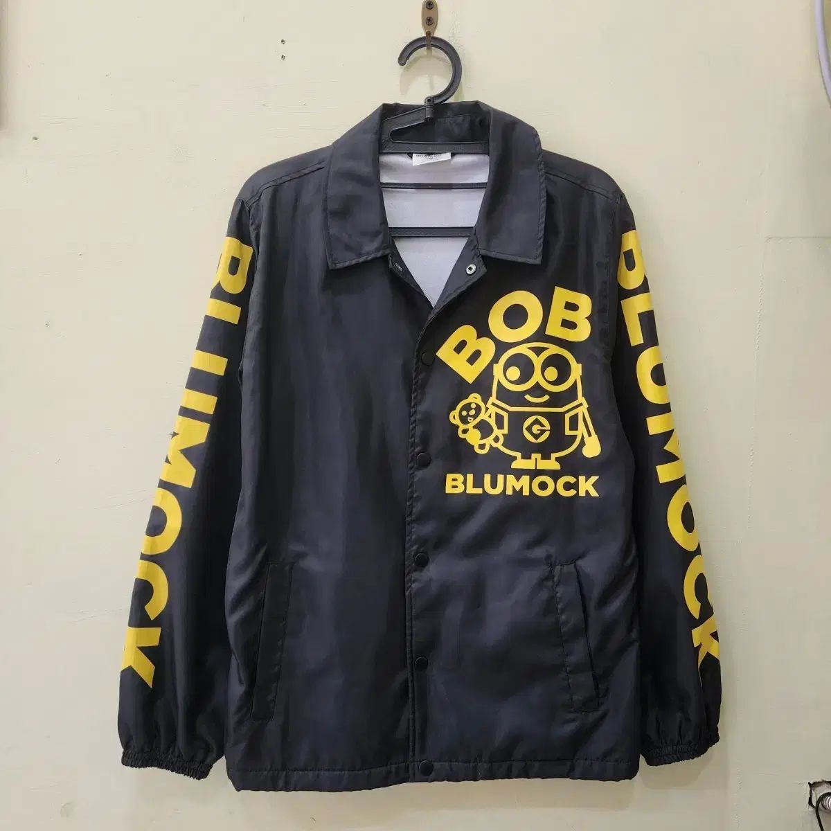 USJ ミニオンズ ボブ コーチジャケット