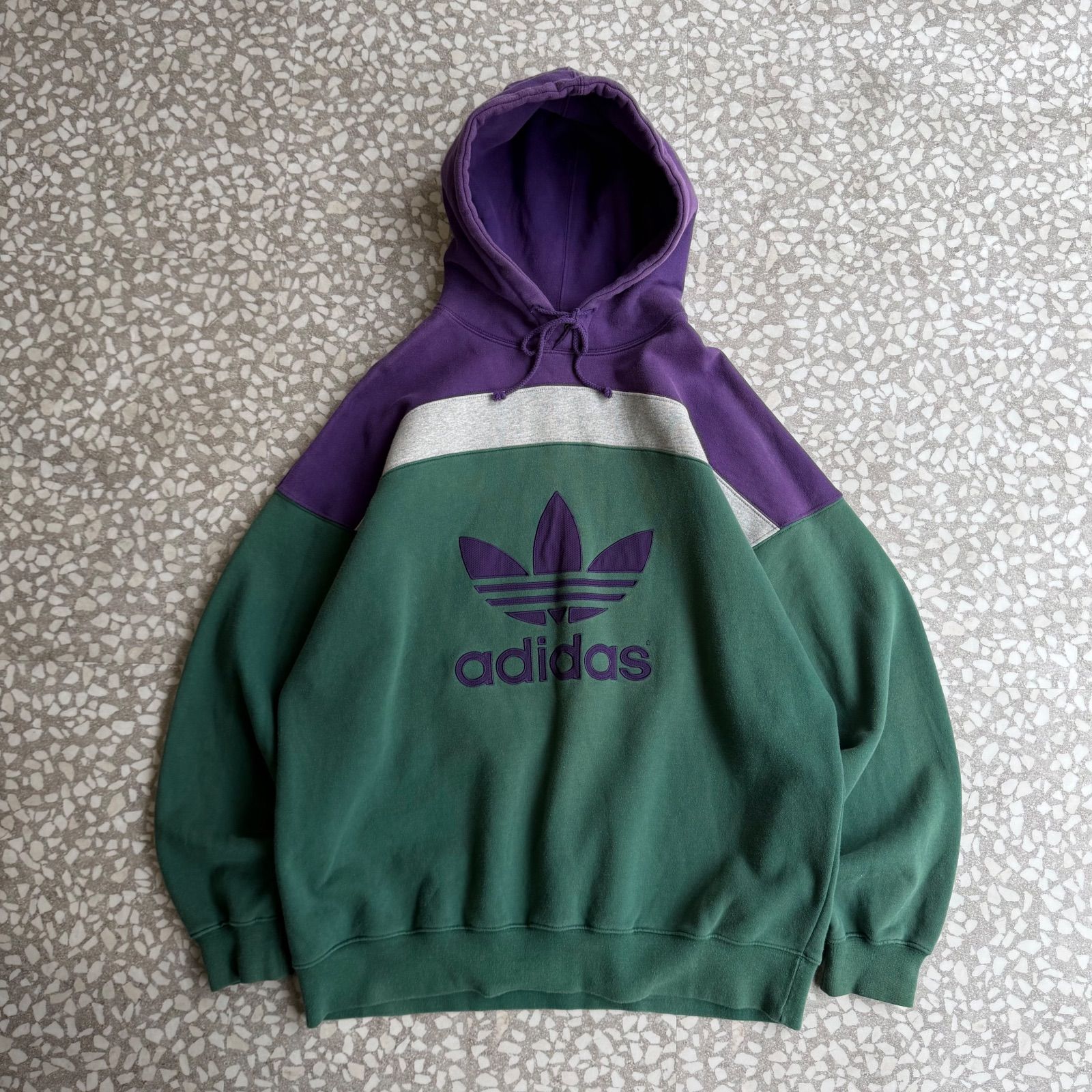adidas / 00's logo hoodie オールドアディダス ビッグ刺繍ロゴ 肉厚