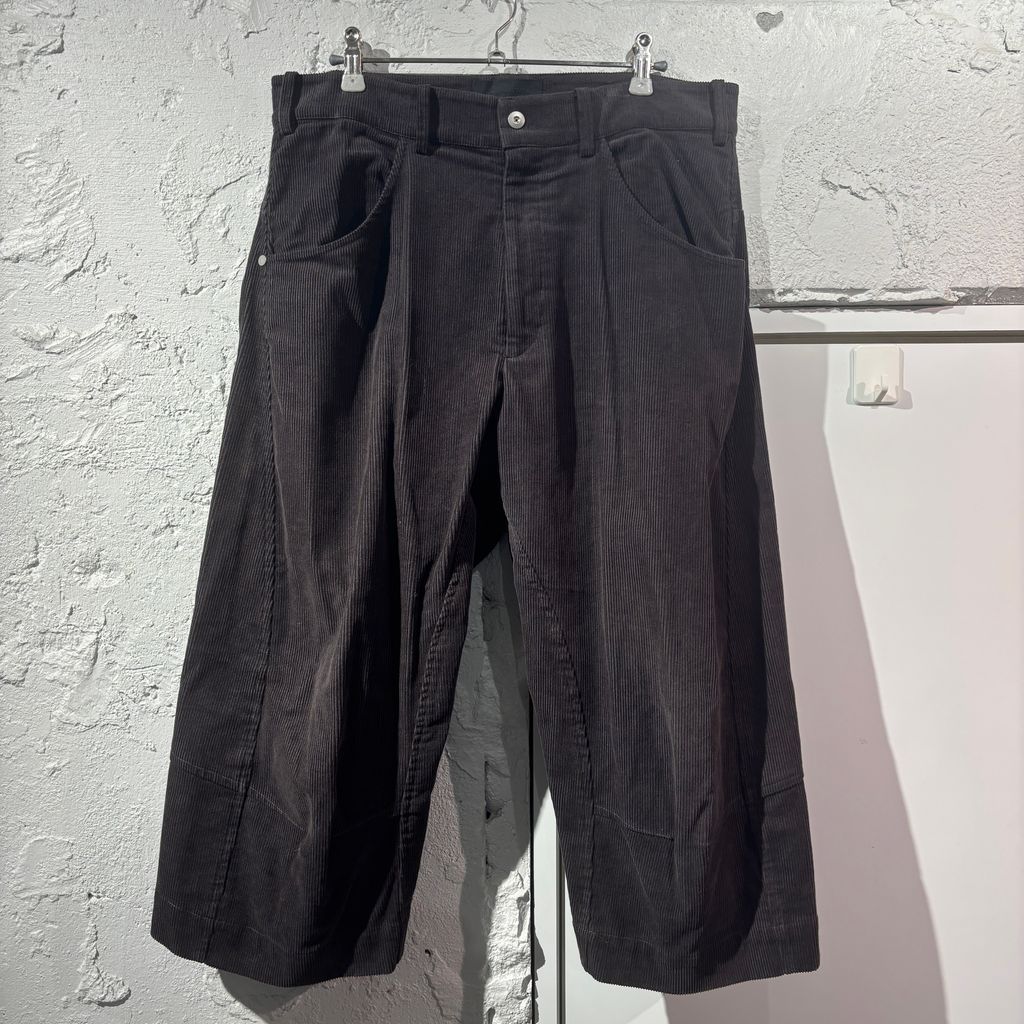 Omar Afridi オマールアフリディ 25SS Knee Darted Flare Shorts