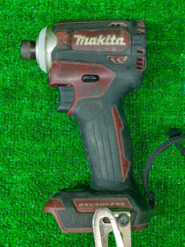 Makita インパクトドライバ