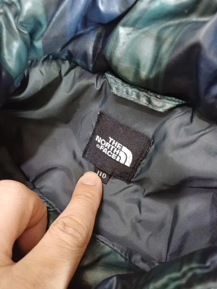 THE NORTH FACE ザノースフェイス タータンチェック 軽量 プリマロフトst ジャケット