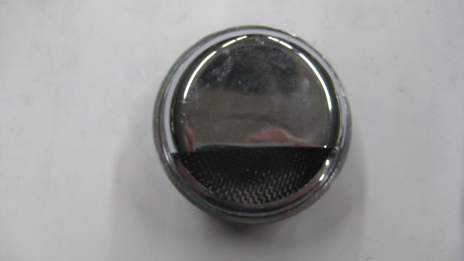 中部コーポレーション アレスター ARC-1 65 A 表面