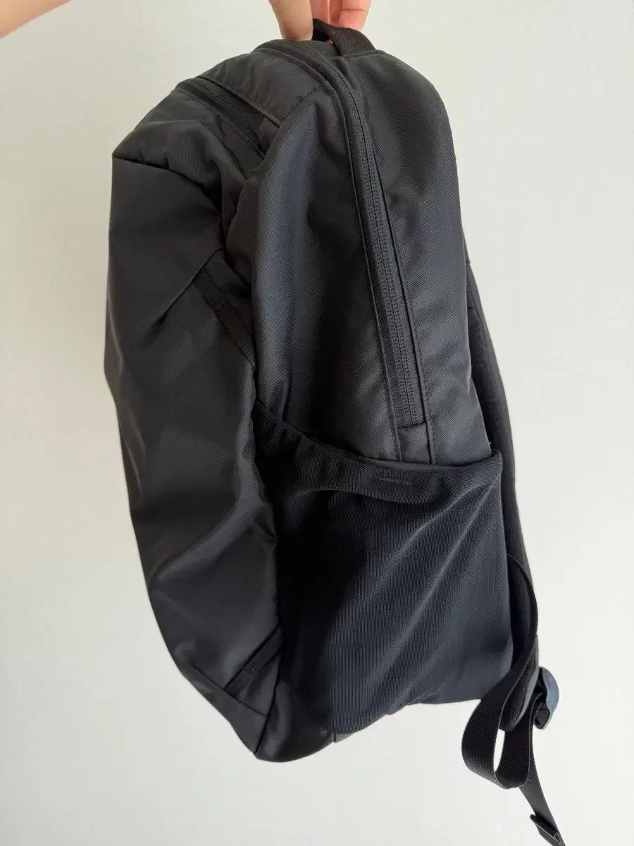 ブラック バックパック