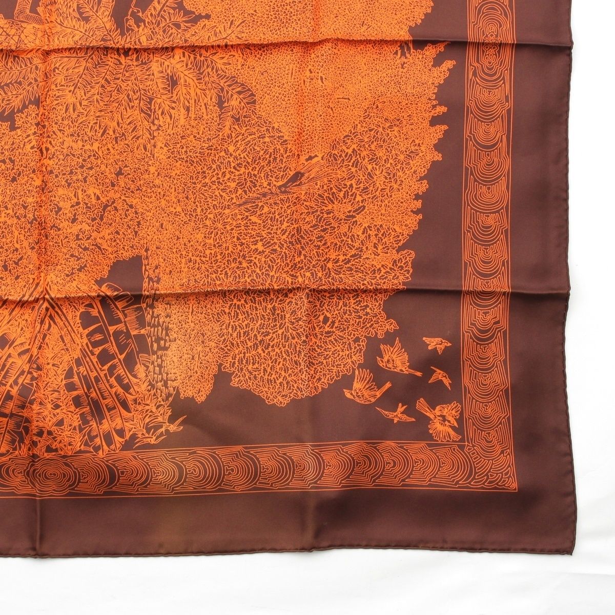 エルメス カレ90 シルク Les Legendes de L'arbre 木の伝説 スカーフ