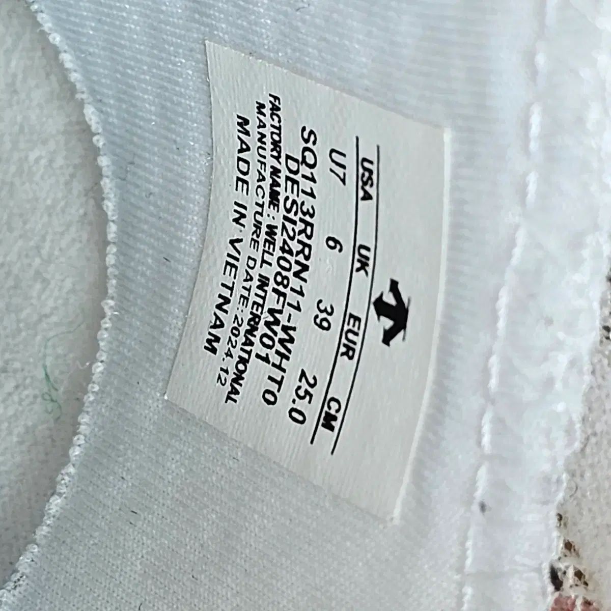 ユニセックス スポーツスニーカー