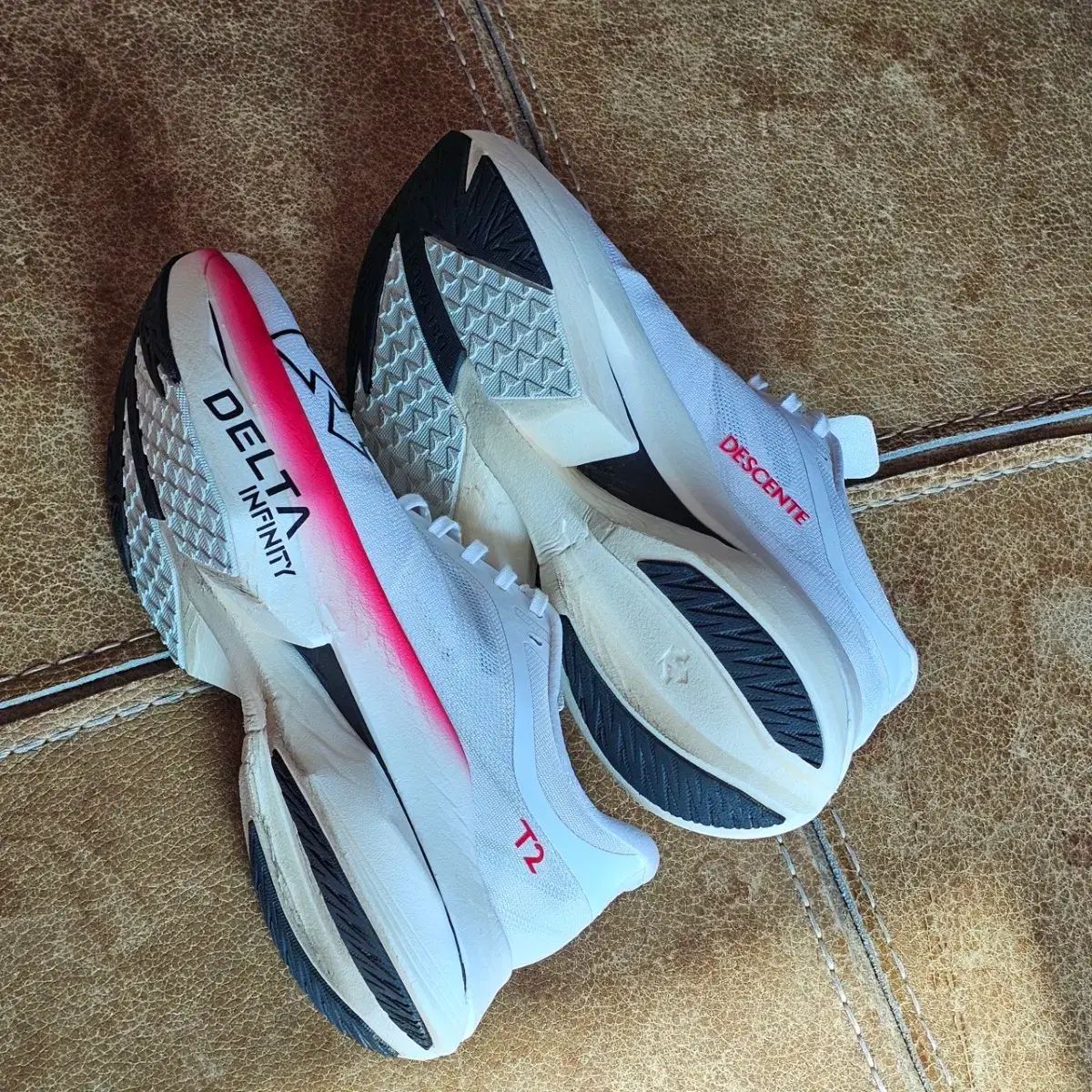 ランニングシューズ サイズ250