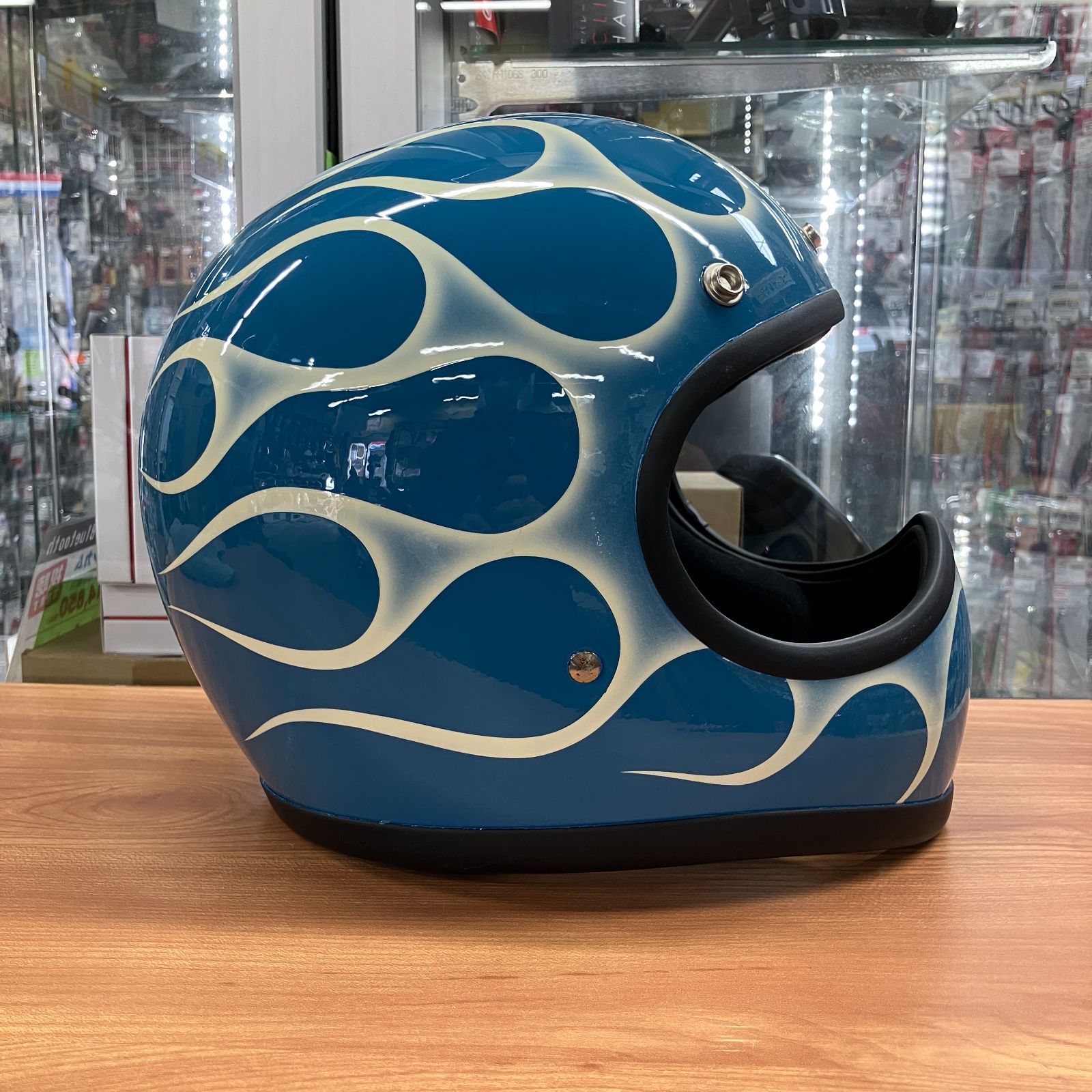 店頭展示品 カスタムペイント TT＆CO. トゥーカッター Mサイズ 