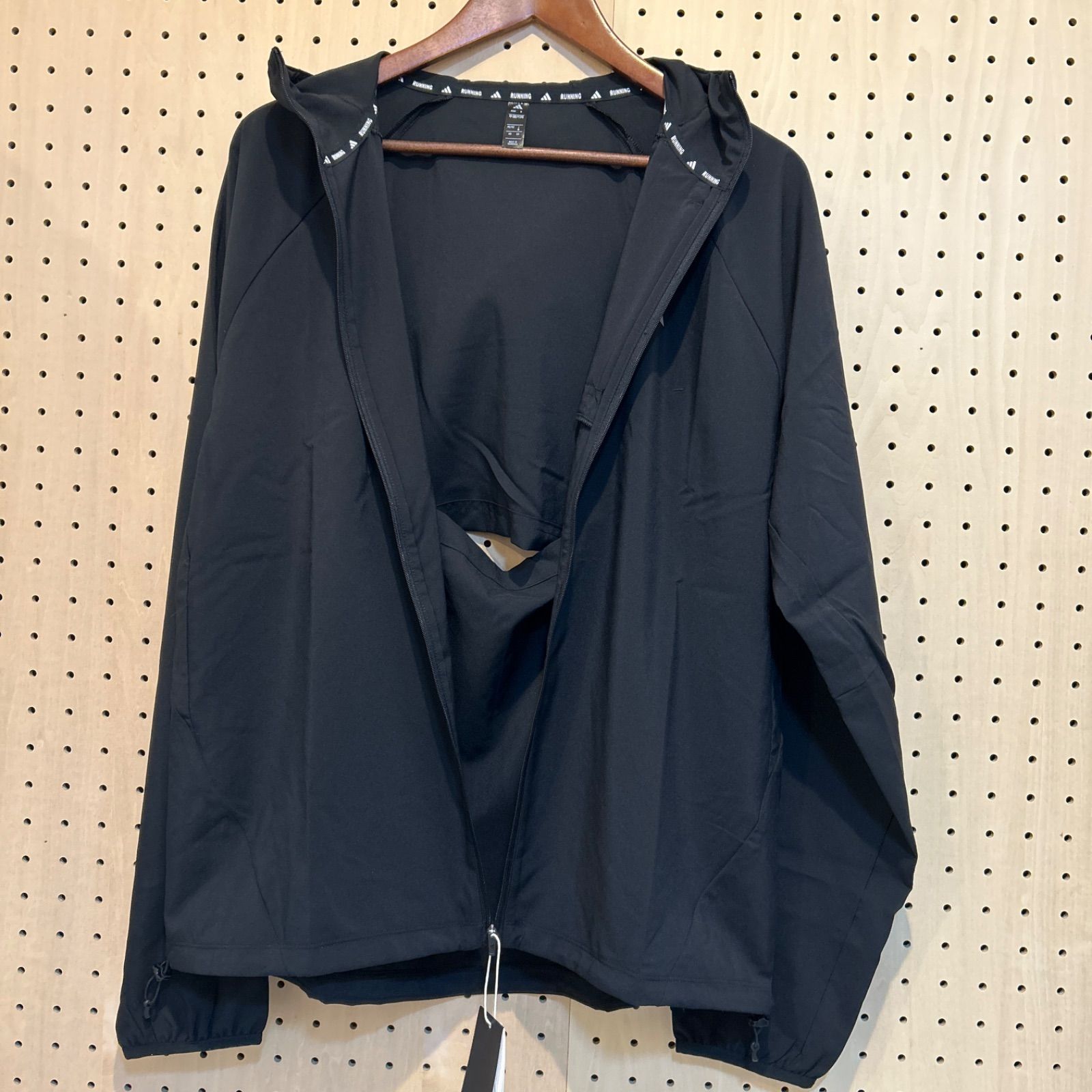 メンズランニング エッセンシャルズ ジャケットM（JZ7782-TZ628
