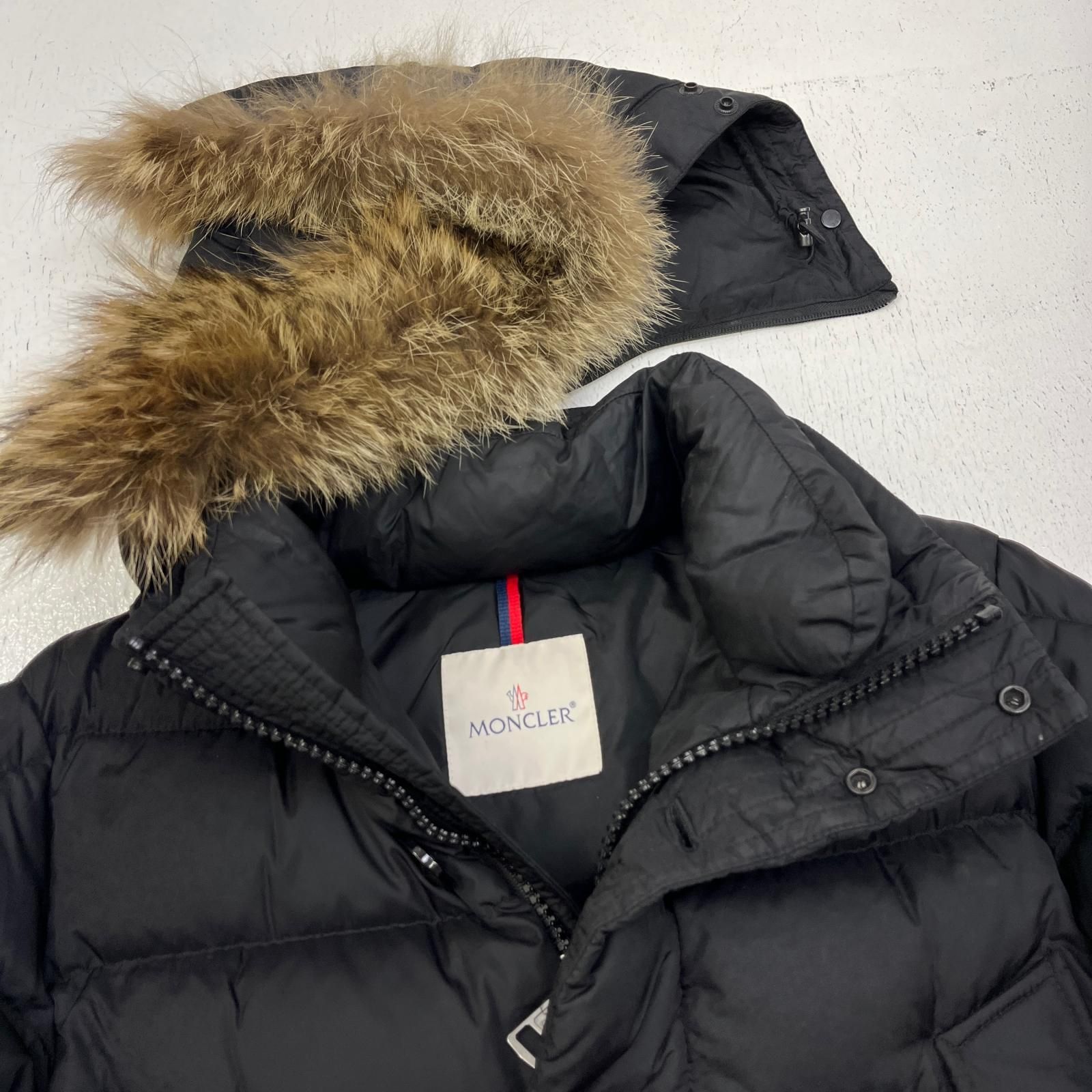 加古川店】 中古 MONCLER | モンクレール ダウンジャケット CLUNY 国内 