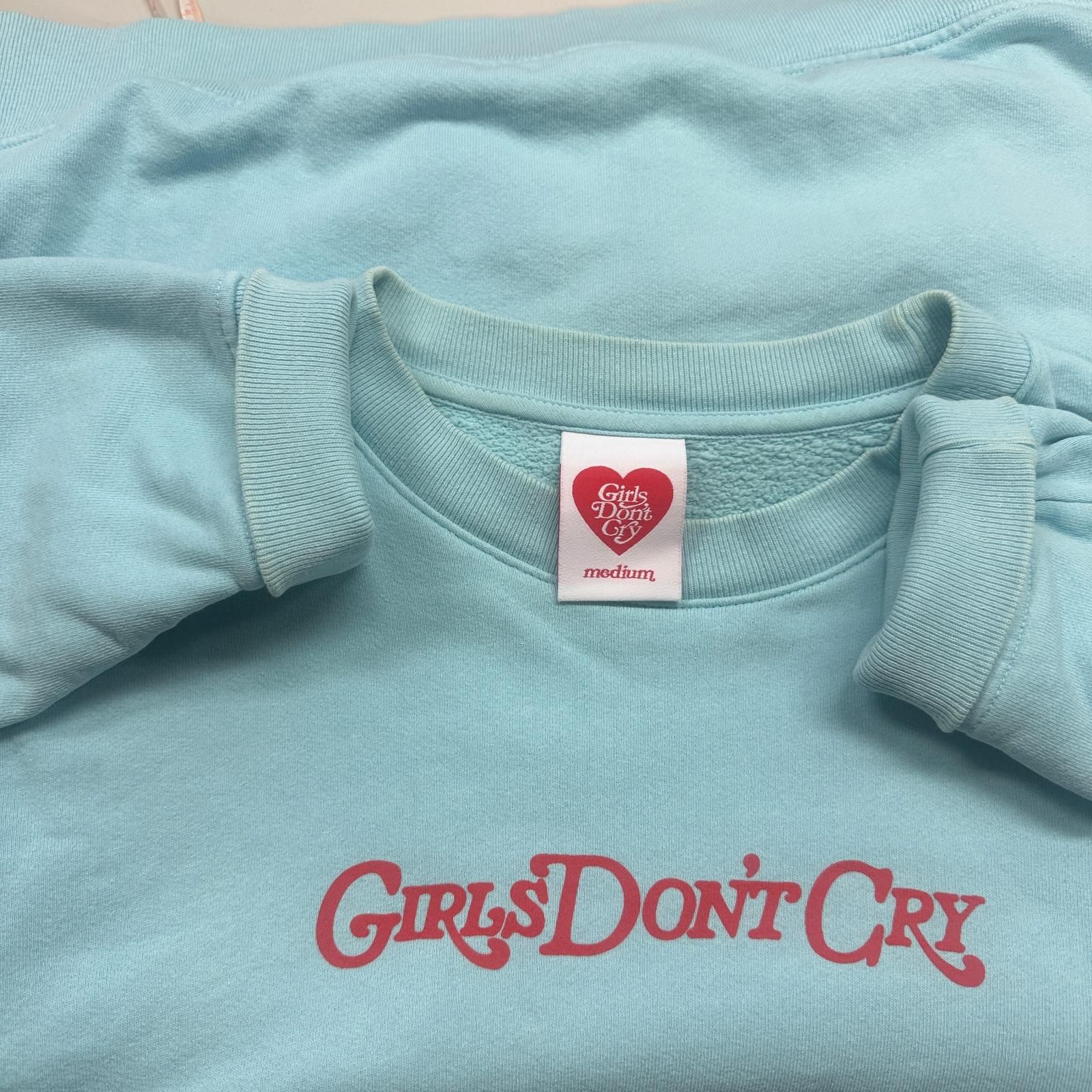 Girls Don't Cry Angel Crewneck エンジェルクルーネックスウェット トレーナー ガールズドントクライ ブルー M （7897M） Girls Don't Cry Angel Crewneck エンジェルクルーネックスウェット