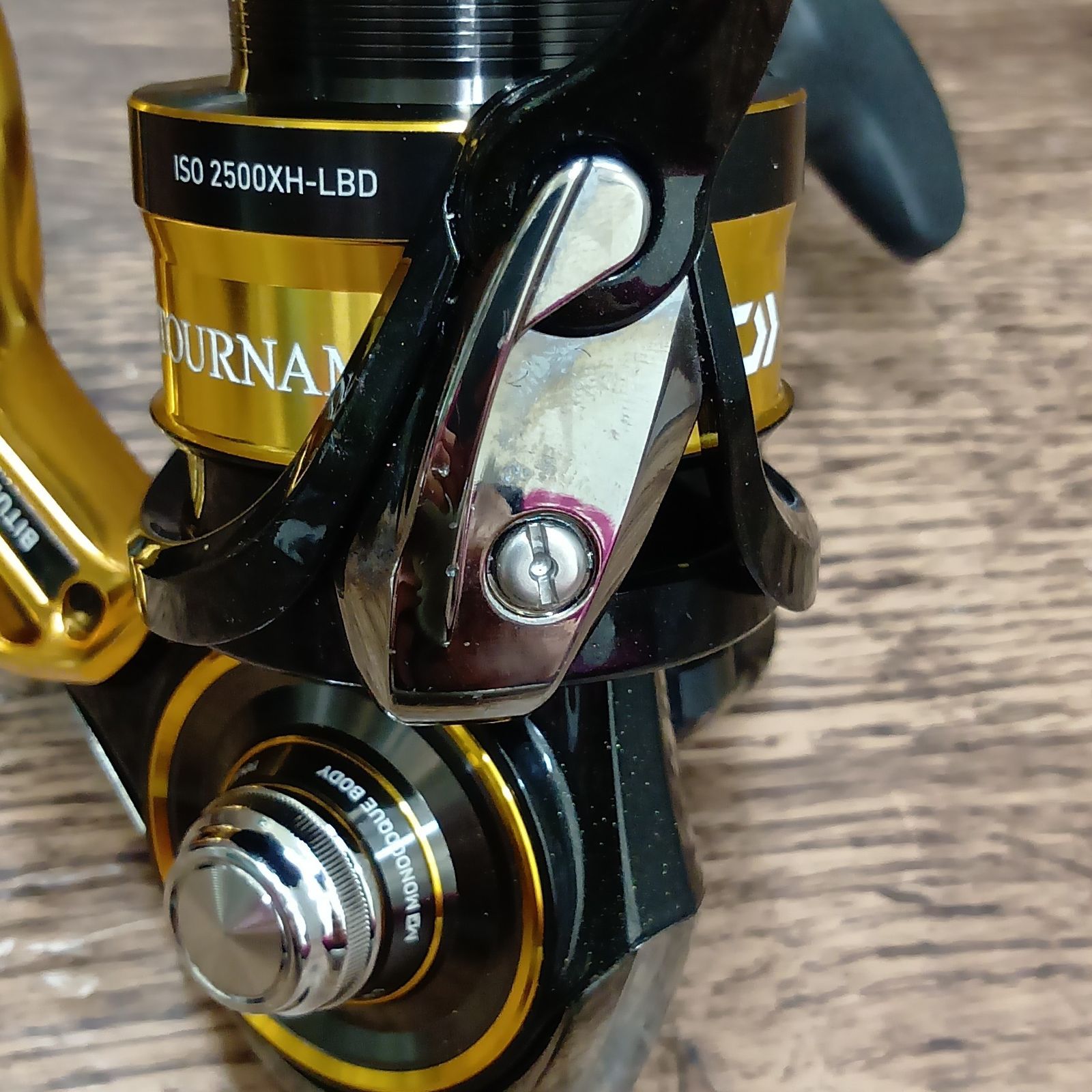 ダイワ DAIWA 22 トーナメント ISO 2500 XH LBD スピニングリール