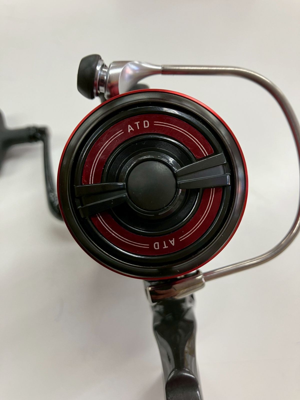  DAIWA 3000 XH LBD ♥ 品 12 ダイワ シグナス スピニングリール レバーブレーキ グレ釣り 黒鯛釣り シーバス オモリグ イカメタル スピニングリール リール