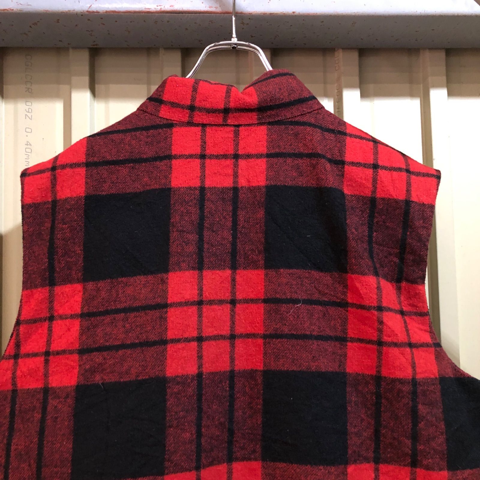 1730 OLD NAVY ダウンベスト レッド XL オールドネイビー チェック柄 